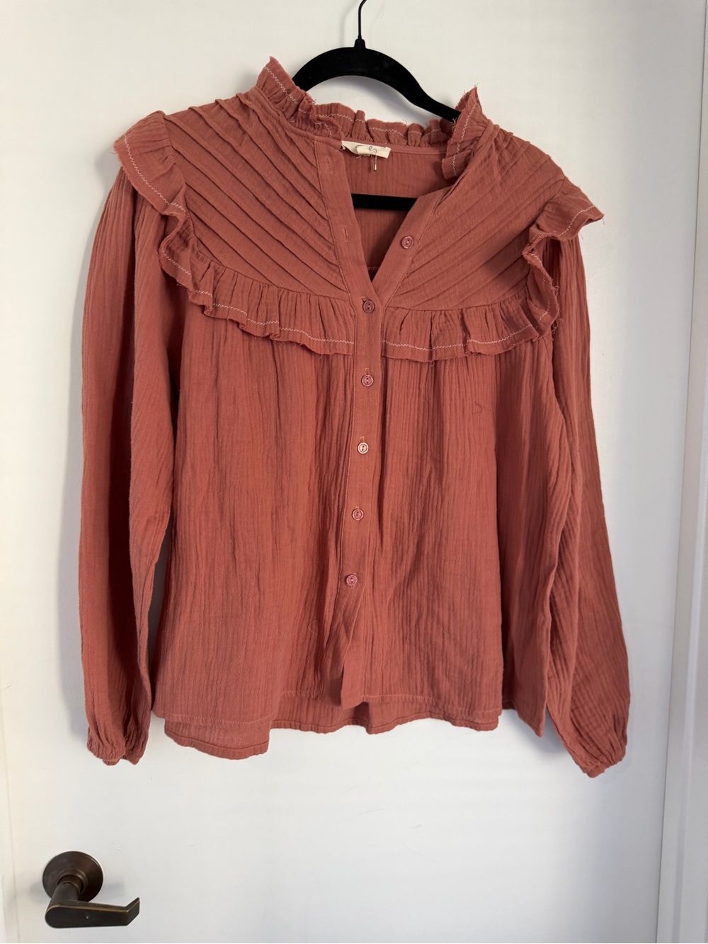 Women's Ruffled Button-Front Blouse - NWT